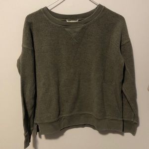 American Eagle fuzzy sweatshirt